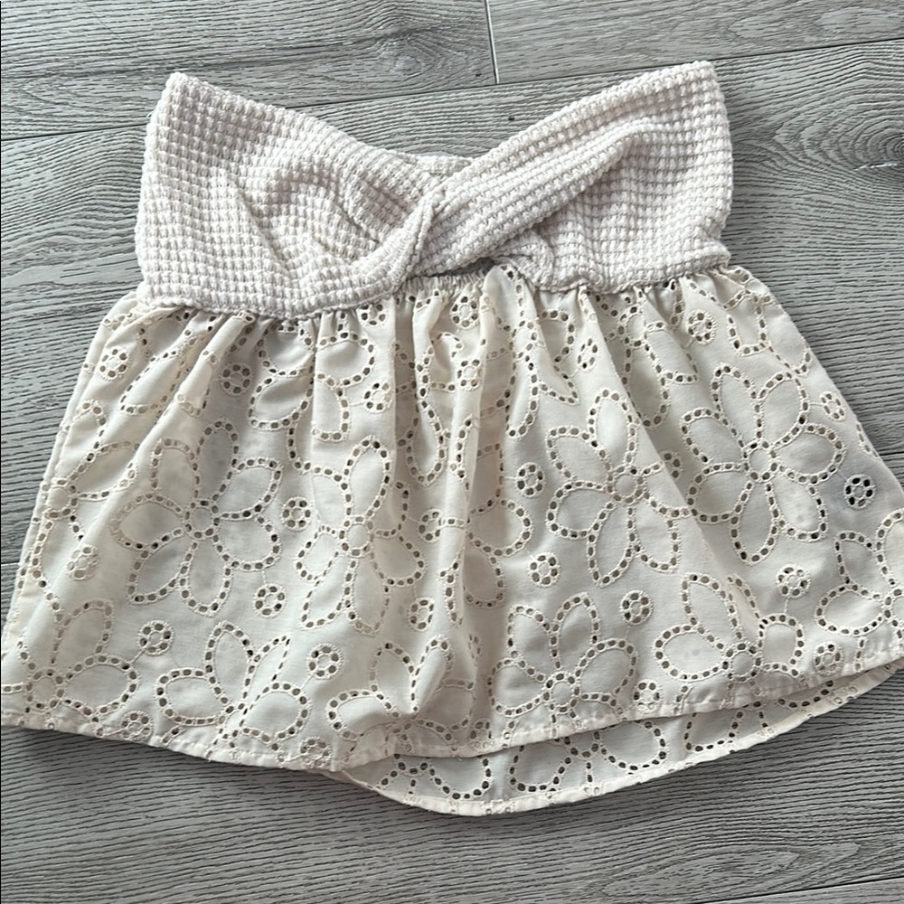 Elegant Cream Lace Skirt